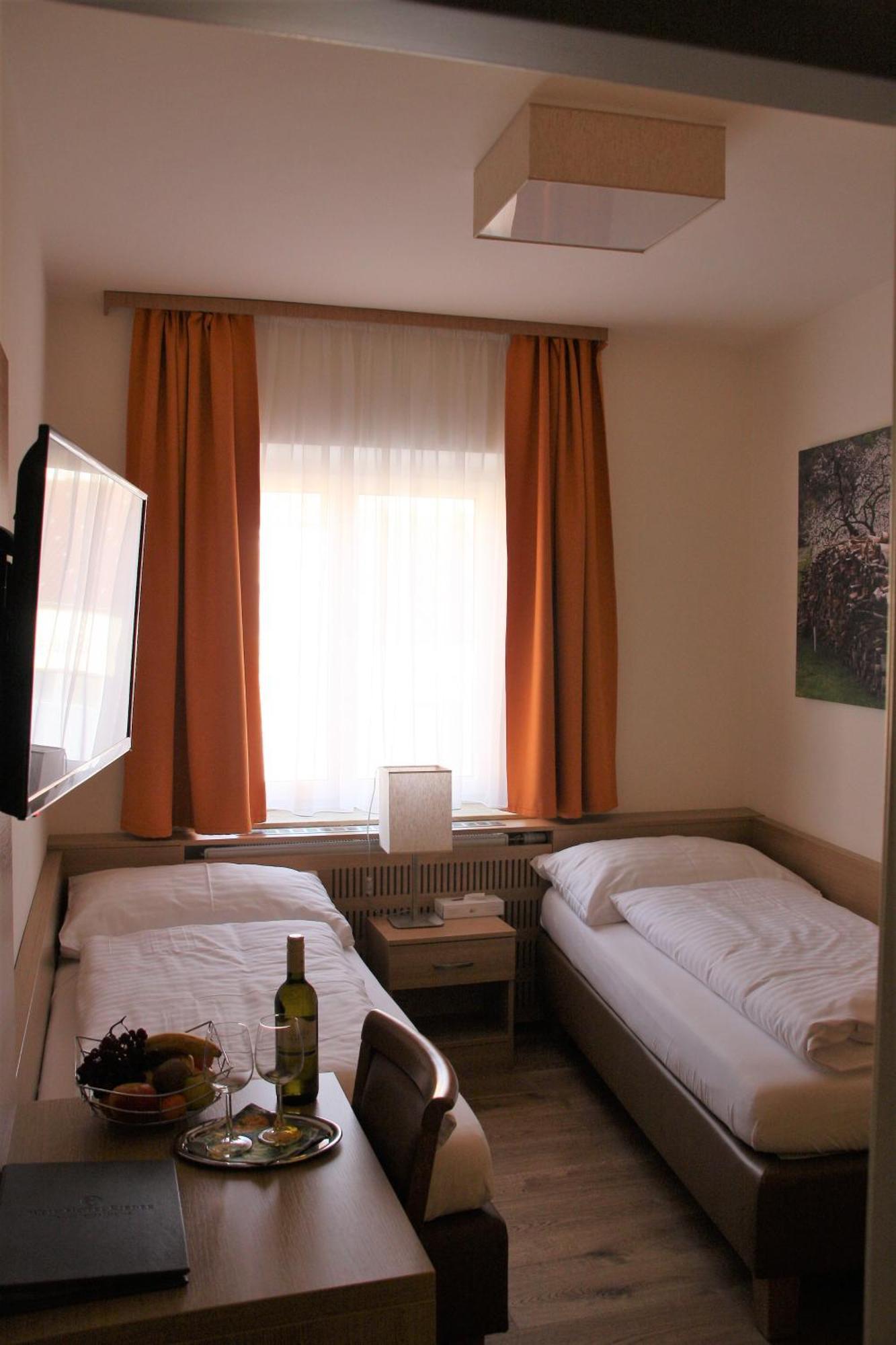 Weinhotel Rieder 波伊斯多夫 外观 照片