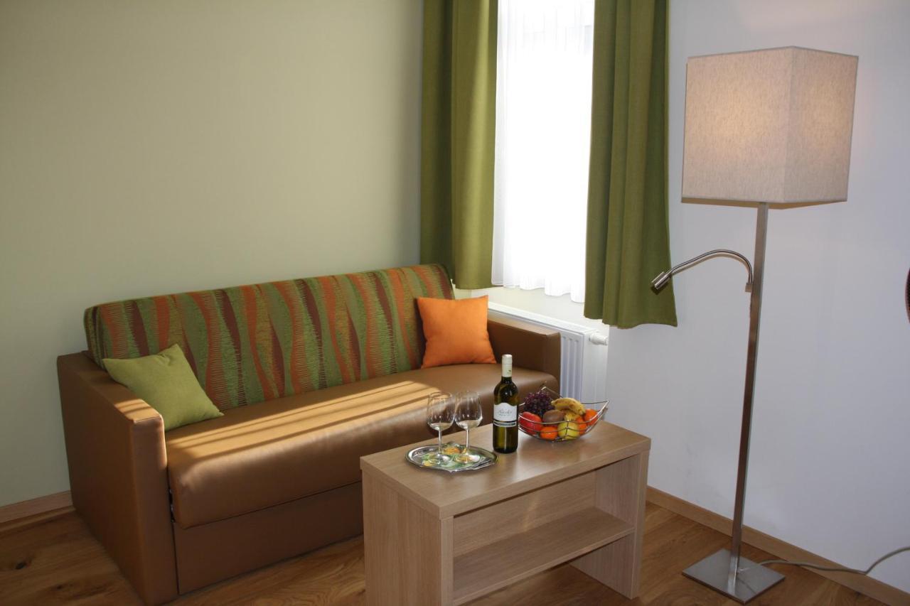 Weinhotel Rieder 波伊斯多夫 外观 照片