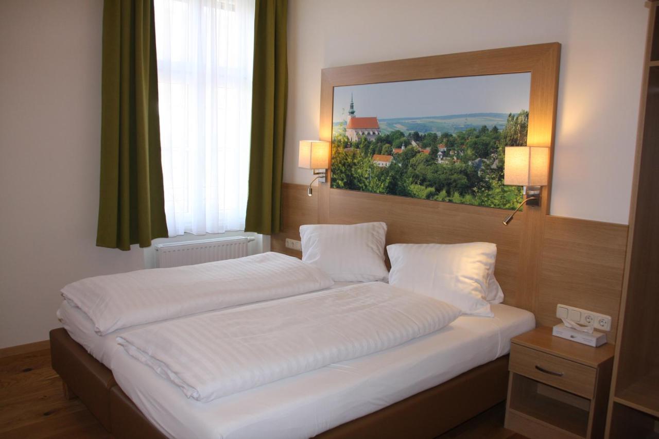 Weinhotel Rieder 波伊斯多夫 外观 照片